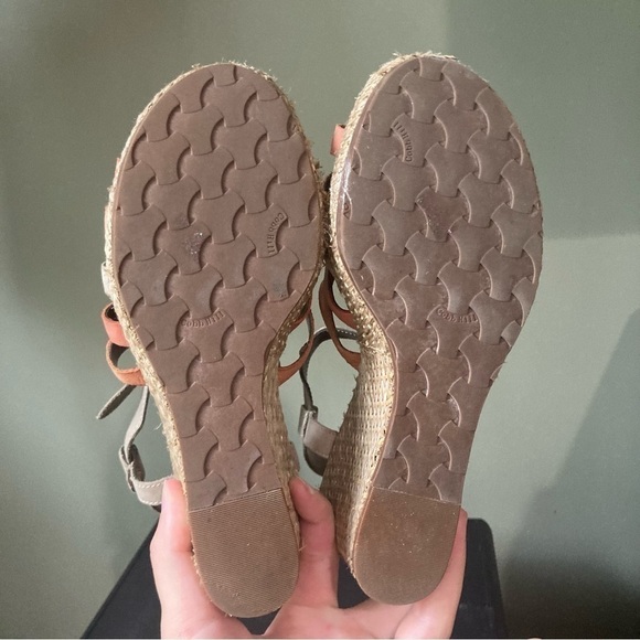 Cobb Hill | Michelle Open Toe Leather Woven Strappy Basket Wedge Heel Sandal - Picture 7 of 8